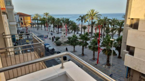 Duplex Lujoso para 6 personas frente al mar